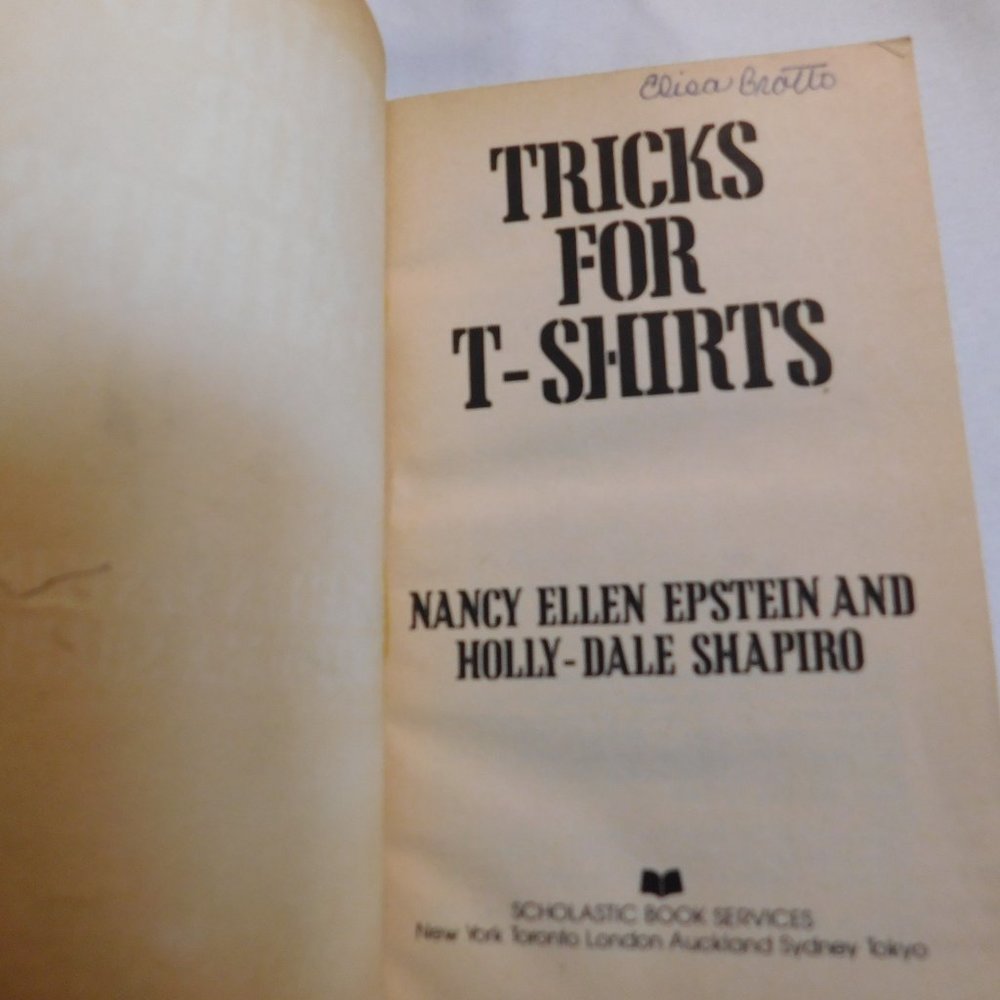 Tricks For T-Shirts Paperback Book by Nancy Ellen Epstein Vintage Crafting Book - Picture 3 of 5